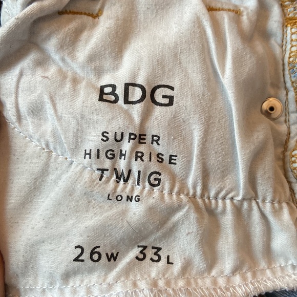 Urban Outfitters BDG Super High Rise Twig Skinny Jean - Picture 4 of 4